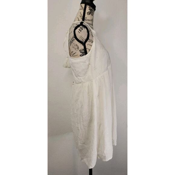 Oneill Babydoll Mini DressSz Medium Eyelet Lined Cottage Boho Beachy Vacation - Picture 5 of 11